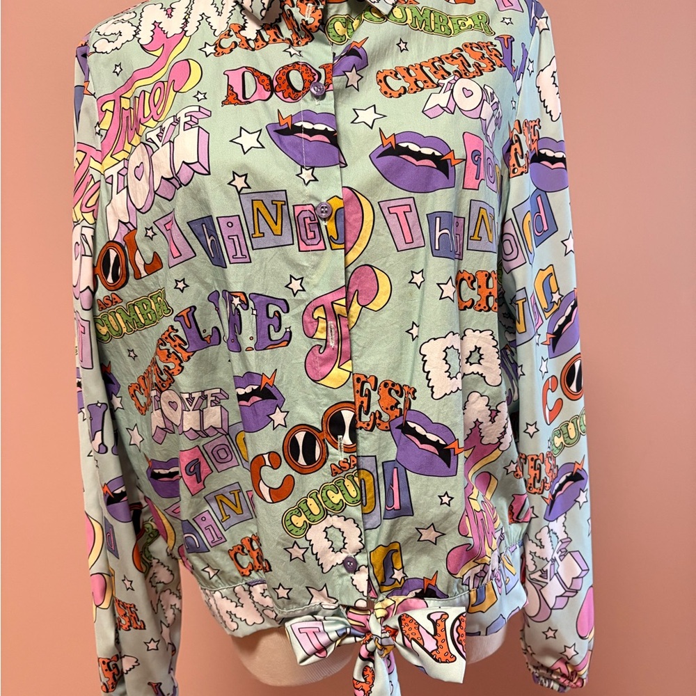 Vibrant Graphic Print Women's Blouse